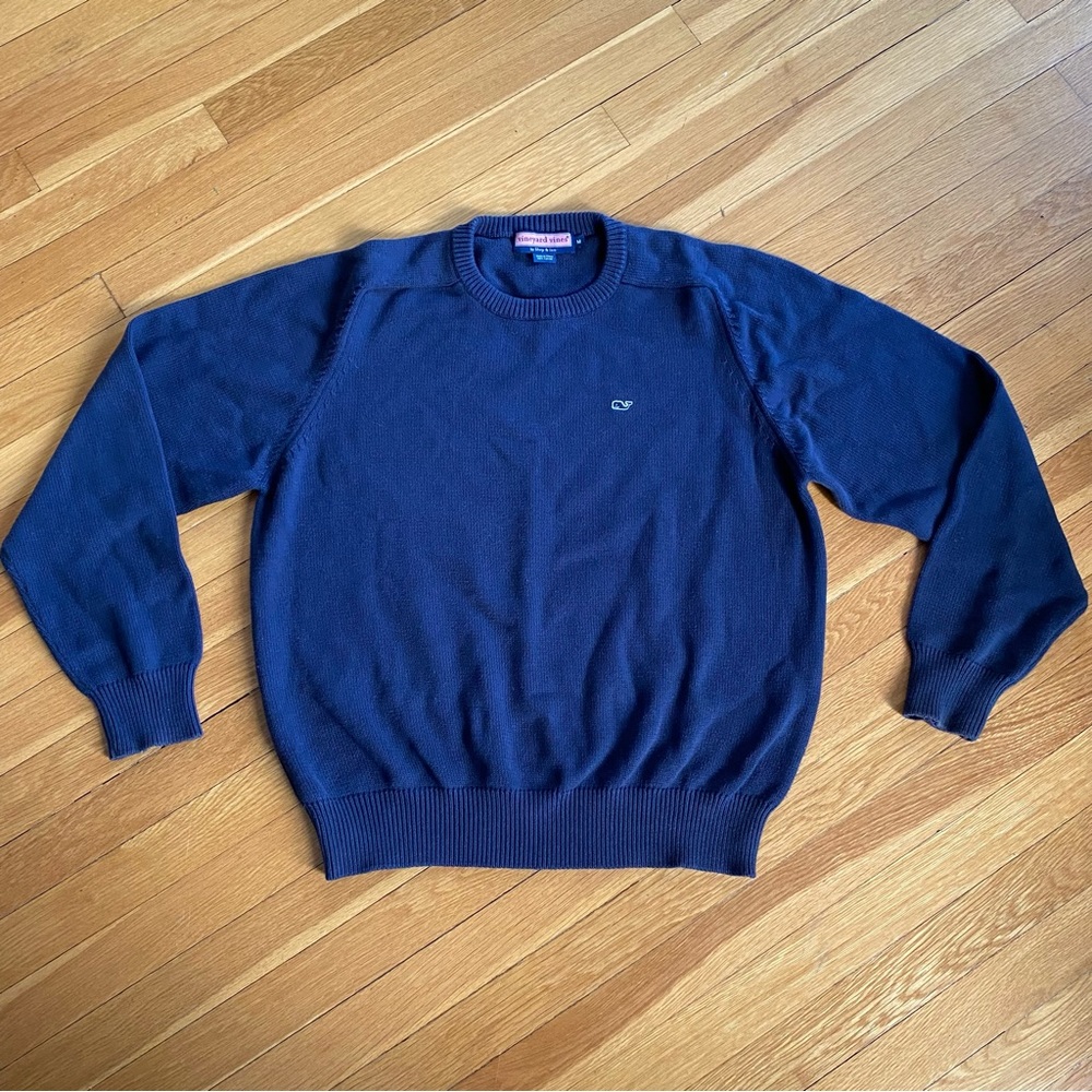 VINEYARD VINES Navy crewneck knit sweater. Mens size Medium. Excellent Condition